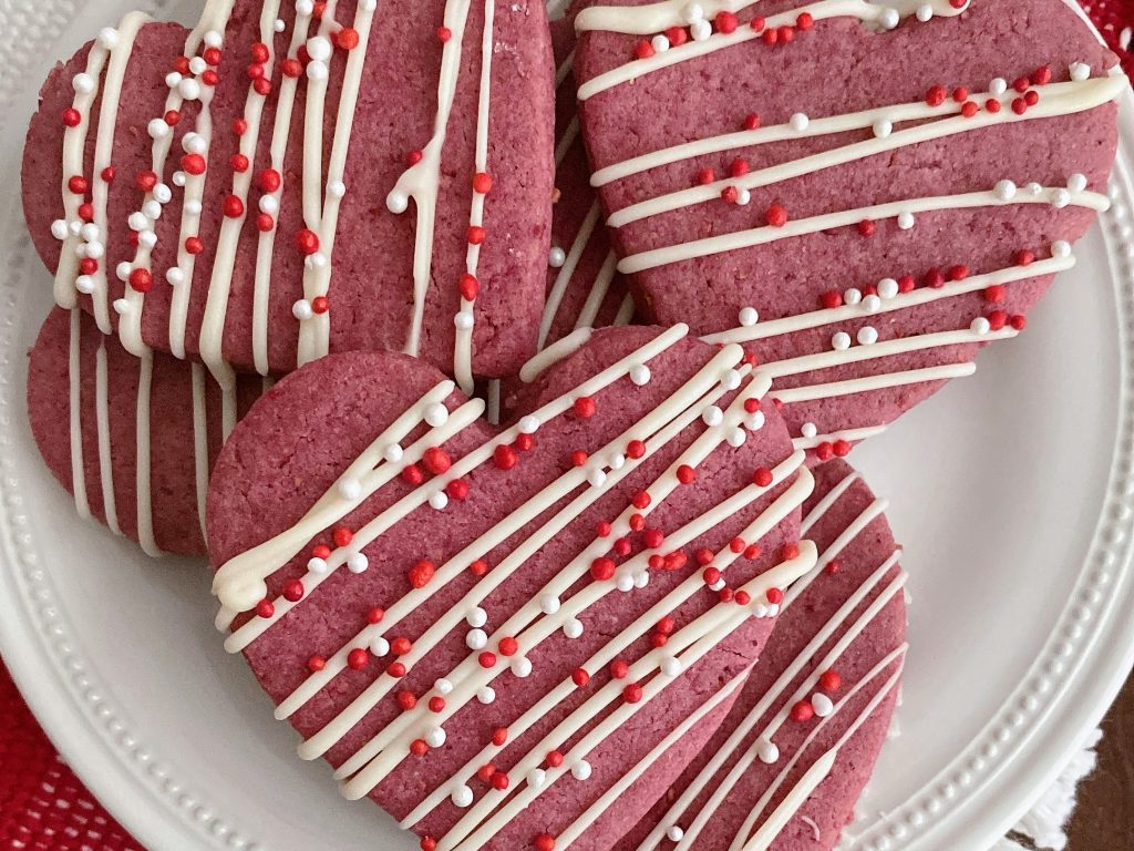 Raspberry and white chocolate cookies